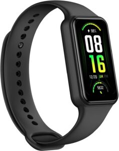 an Amazfit band 7 in black
