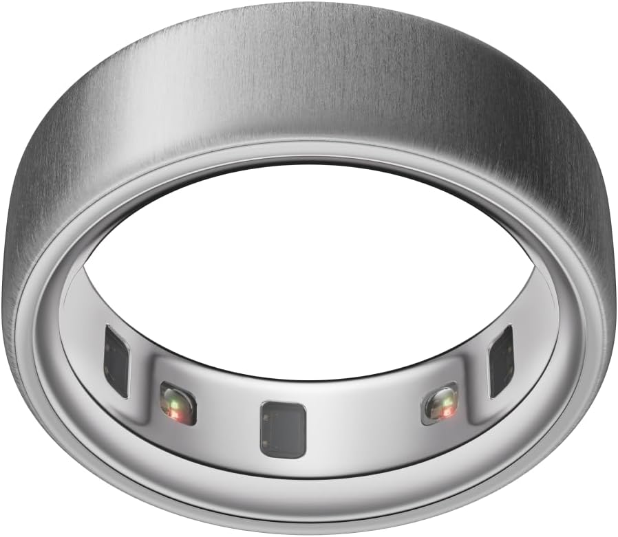a Oura ring